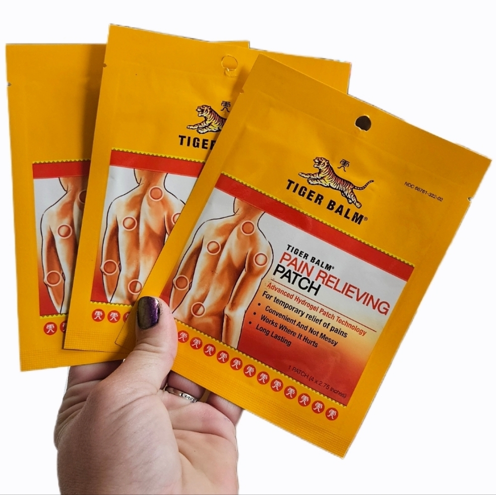 NWT 》3×《 TIGER BALM PAIN RELIEVING 4"×2.75" PATCHES!